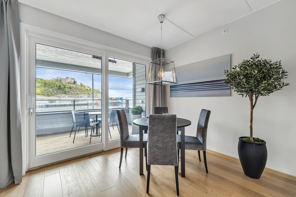 Wright - Sorenga Apartment *